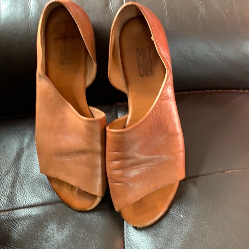 Miss Mooz leather open toe flat size 9.5
